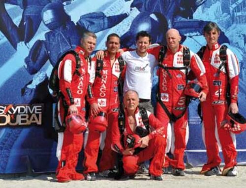 Le Monaco Parachute Team dans le ciel de Dubai