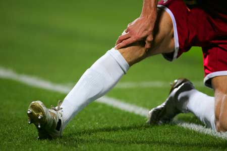 Reconstruction du Ligament Croisé Antérieur chez le footballeur professionnel